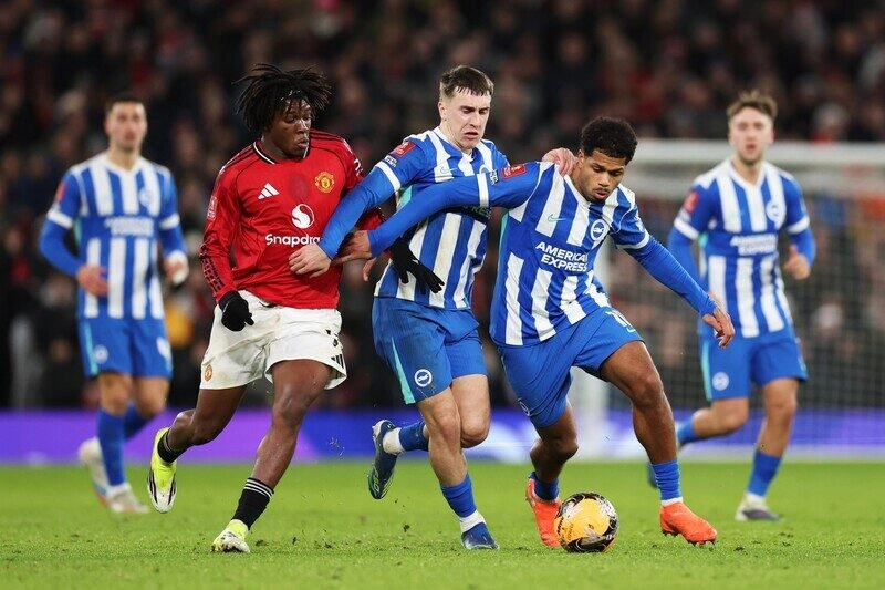 Brighton vs Man United - Quỷ Đỏ buông xuôi, Mòng Biển trở lại cúp châu Âu