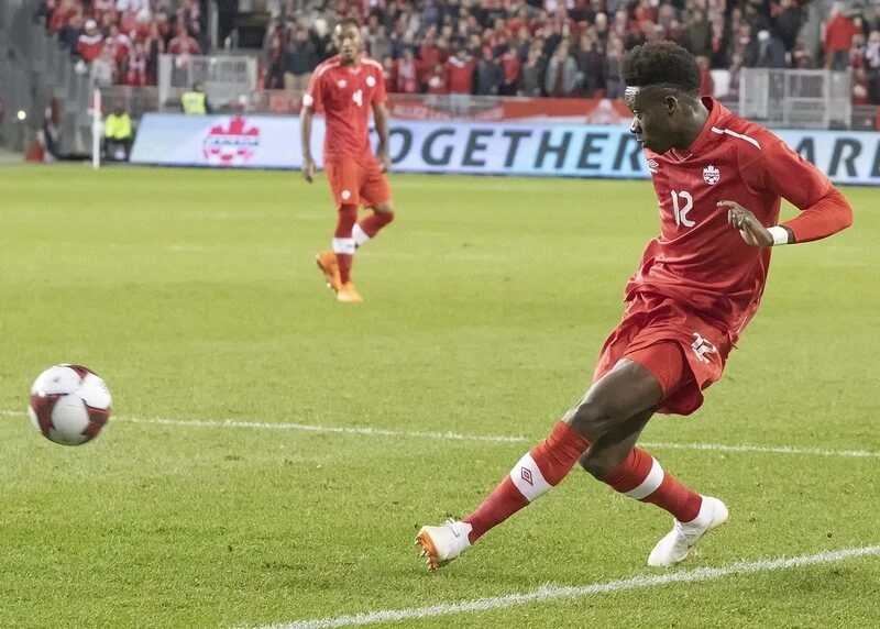 Canada vs Bosnia - Trận ra quân nhọc nhằn