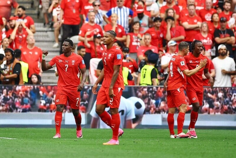 Thụy Sĩ vs Colombia - Cân tài cân sức
