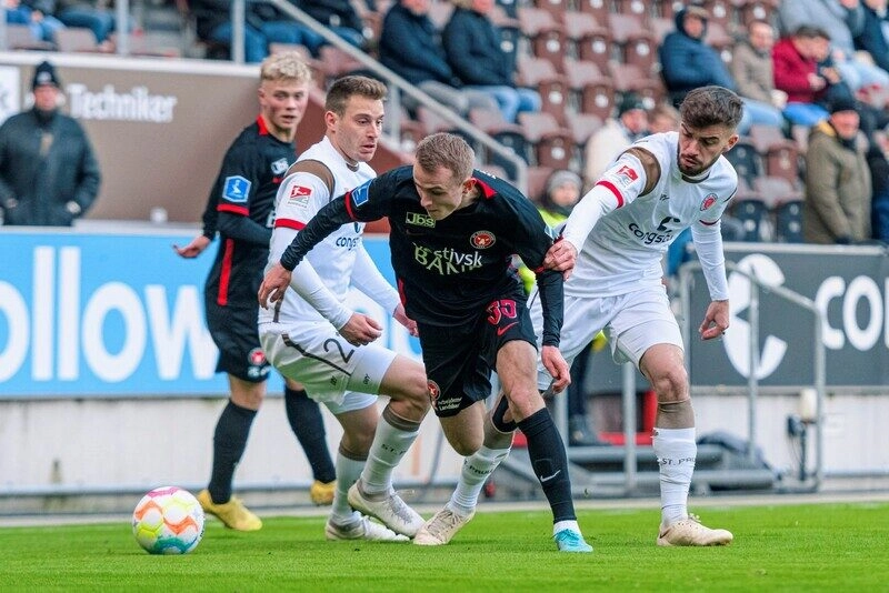 Norrkoping vs Sandviken - Đôi công quyết liệt