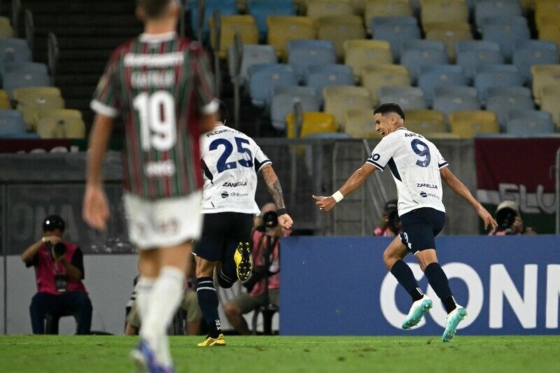 Fluminense vs Rivadavia - Khó khăn nhân sự